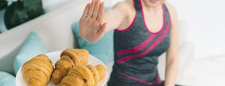 Comment ne plus avoir faim : 7 astuces pour couper l'envie de manger